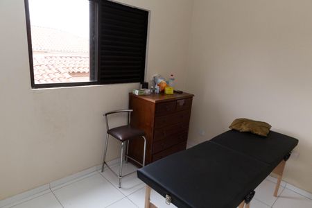 Casa à venda com 150m², 3 quartos e 2 vagasQuarto 2