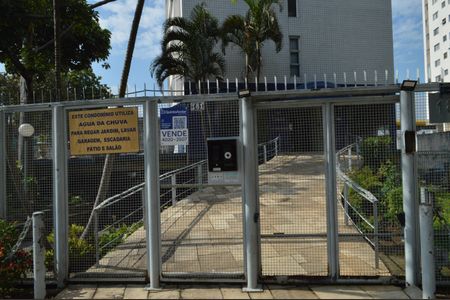 Apartamento à venda com 103m², 2 quartos e 1 vagaFachada + Plaquinha