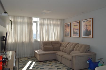 Apartamento à venda com 103m², 2 quartos e 1 vagaSala