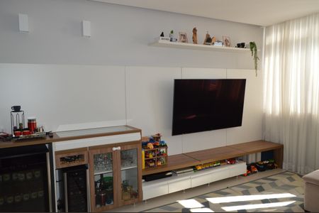 Apartamento à venda com 103m², 2 quartos e 1 vagaSala