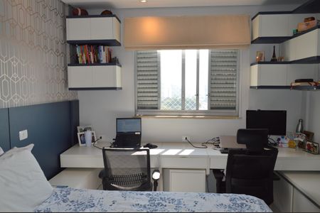 Apartamento à venda com 103m², 2 quartos e 1 vagaSuíte