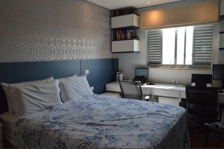 Apartamento à venda com 103m², 2 quartos e 1 vagaSuíte