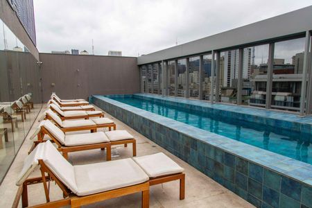 Apartamento para alugar com 22m², 1 quarto e sem vaga Apartamento para alugar com 22m², 1 quarto e sem vagaÁrea comum - Piscina
