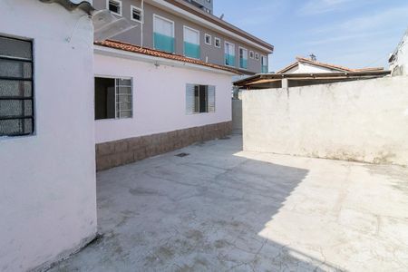 Casa para alugar com 30m², 1 quarto e sem vagaQuintal