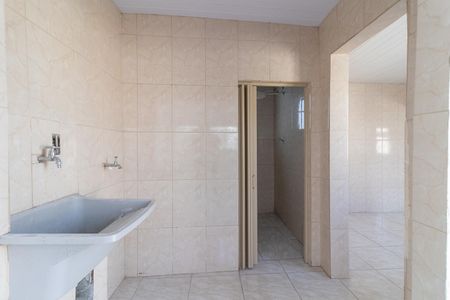 Casa para alugar com 30m², 1 quarto e sem vagaÁrea de Serviço