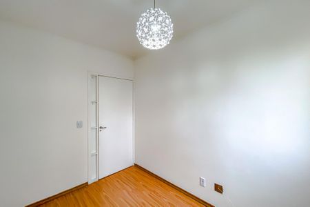 Apartamento para alugar com 77m², 3 quartos e 1 vagaQuarto 1