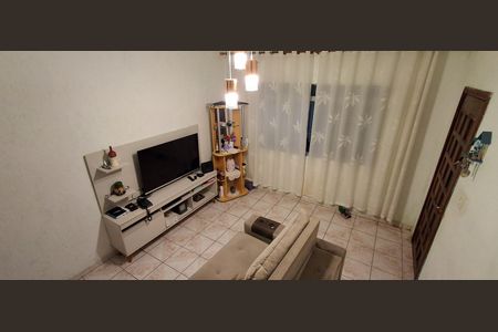 Casa à venda com 147m², 3 quartos e 2 vagasSala