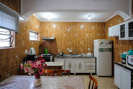 Casa à venda com 147m², 3 quartos e 2 vagasCozinha