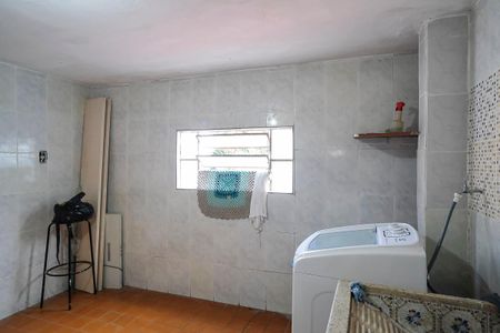 Casa à venda com 147m², 3 quartos e 2 vagasÁrea de serviço