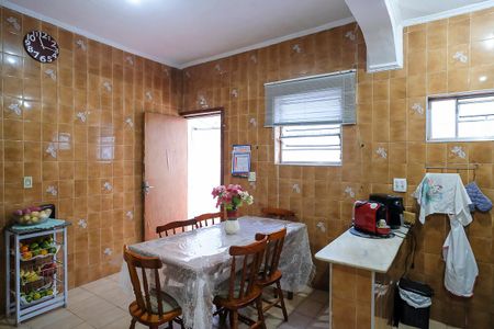 Casa à venda com 147m², 3 quartos e 2 vagasCozinha