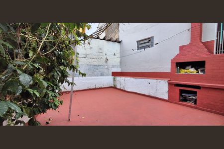 Casa à venda com 147m², 3 quartos e 2 vagas Casa à venda com 147m², 3 quartos e 2 vagasQuintal