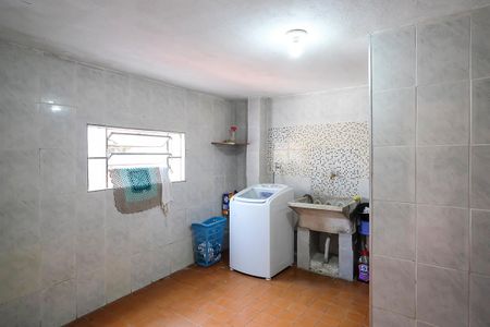 Casa à venda com 147m², 3 quartos e 2 vagasÁrea de serviço