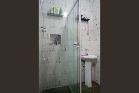 Casa à venda com 147m², 3 quartos e 2 vagasBanheiro