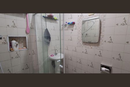 Casa à venda com 147m², 3 quartos e 2 vagasBanheiro Social 