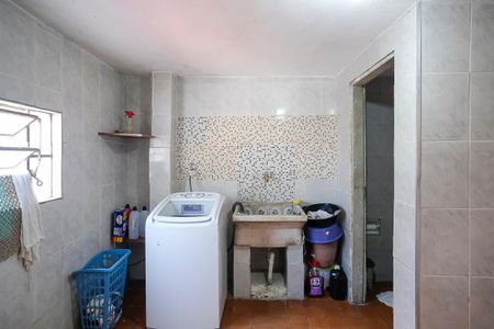 Casa à venda com 147m², 3 quartos e 2 vagasÁrea de serviço