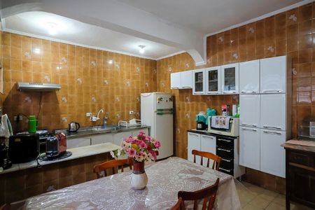 Casa à venda com 147m², 3 quartos e 2 vagasCozinha