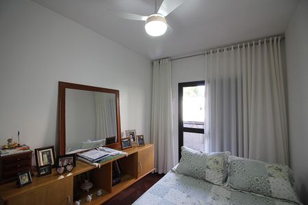 Apartamento à venda com 139m², 3 quartos e 2 vagasQuarto 1