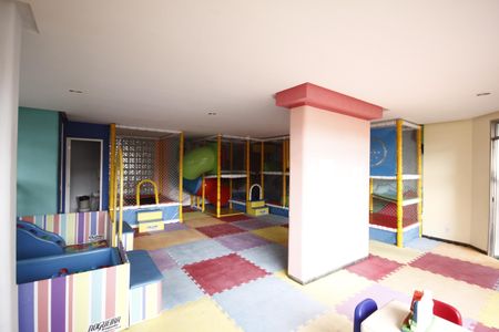 Apartamento para alugar com 105m², 3 quartos e 2 vagasÁrea comum