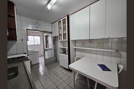 Apartamento para alugar com 105m², 3 quartos e 2 vagasCozinha