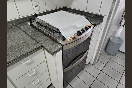 Apartamento para alugar com 105m², 3 quartos e 2 vagasCozinha