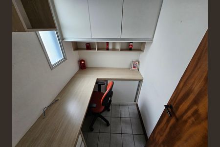 Apartamento para alugar com 105m², 3 quartos e 2 vagasQuarto de Serviço