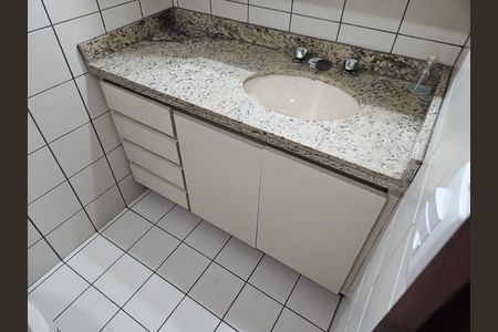 Apartamento para alugar com 105m², 3 quartos e 2 vagasBanheiro Suíte