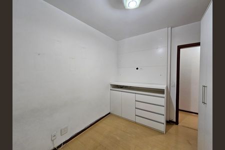 Apartamento para alugar com 105m², 3 quartos e 2 vagasQuarto 2