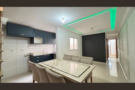 Apartamento à venda com 110m², 2 quartos e 1 vaga Apartamento à venda com 110m², 2 quartos e 1 vagaSala