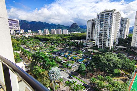 Apartamento para alugar com 86m², 2 quartos e 1 vagaVaranda