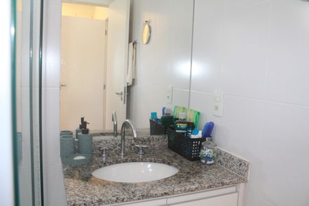 Apartamento à venda com 87m², 3 quartos e 2 vagasBanheiro da Suíte 1