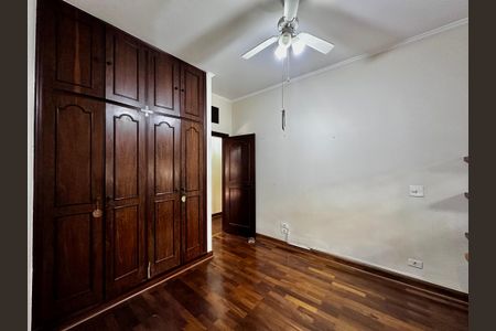 Casa à venda com 289m², 3 quartos e 2 vagas Casa à venda com 289m², 3 quartos e 2 vagasSuíte 2