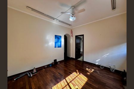 Casa à venda com 289m², 3 quartos e 2 vagas Casa à venda com 289m², 3 quartos e 2 vagasSuíte 3