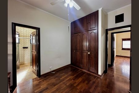 Casa à venda com 289m², 3 quartos e 2 vagas Casa à venda com 289m², 3 quartos e 2 vagasSuíte 2