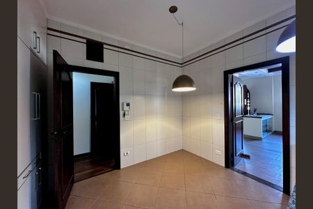 Casa à venda com 289m², 3 quartos e 2 vagas Casa à venda com 289m², 3 quartos e 2 vagasCopa