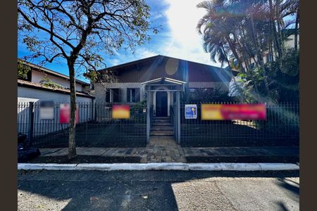 Casa à venda com 289m², 3 quartos e 2 vagas Casa à venda com 289m², 3 quartos e 2 vagasPlaca