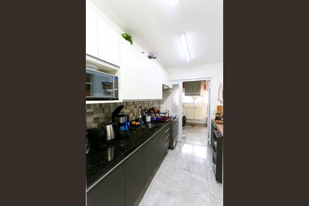 Apartamento à venda com 92m², 3 quartos e 2 vagasCozinha