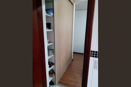 Casa à venda com 105m², 3 quartos e 5 vagasQuarto