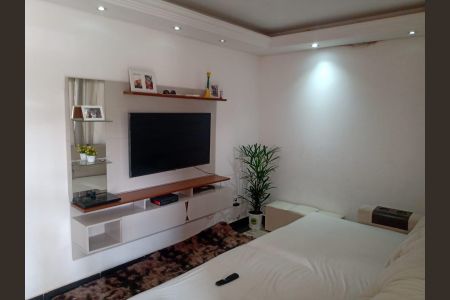 Casa à venda com 105m², 3 quartos e 5 vagasSala