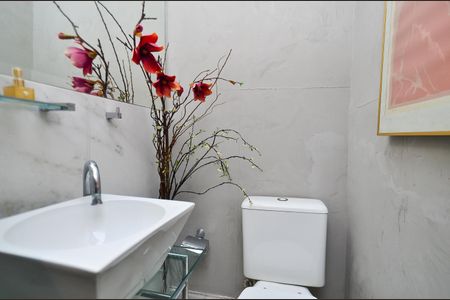 Apartamento à venda com 466m², 4 quartos e 5 vagasLavabo da cobertura