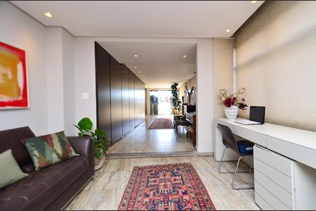 Apartamento à venda com 466m², 4 quartos e 5 vagasSala 2