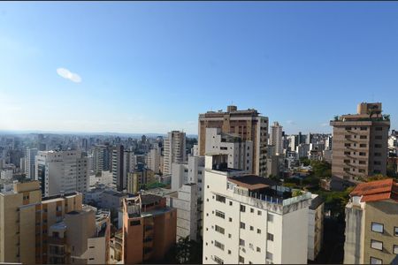 Apartamento à venda com 466m², 4 quartos e 5 vagasÁrea comum - Piscina