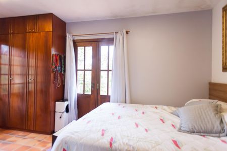 Casa de condomínio à venda com 263m², 3 quartos e 3 vagas Casa de condomínio à venda com 263m², 3 quartos e 3 vagasSuíte