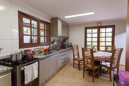 Casa de condomínio à venda com 263m², 3 quartos e 3 vagas Casa de condomínio à venda com 263m², 3 quartos e 3 vagasCozinha