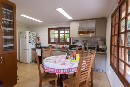 Casa de condomínio à venda com 263m², 3 quartos e 3 vagas Casa de condomínio à venda com 263m², 3 quartos e 3 vagasCozinha