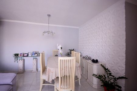 Apartamento à venda com 67m², 3 quartos e 1 vagaSala