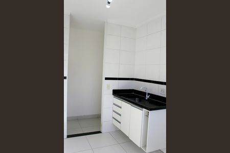Apartamento à venda com 53m², 2 quartos e 1 vagaCozinha e área de serviço 