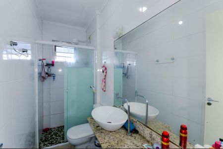 Apartamento à venda com 53m², 2 quartos e 1 vaga Apartamento à venda com 53m², 2 quartos e 1 vagaBanheiro