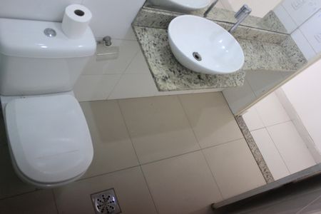 Apartamento à venda com 53m², 2 quartos e 1 vagaBanheiro 