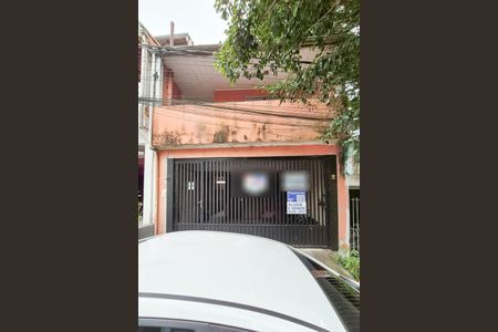 Fachada de casa para alugar com 1 quarto, 40m² em Batistini, São Bernardo do Campo