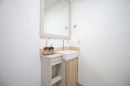 Apartamento à venda com 33m², 1 quarto e sem vagaBanheiro